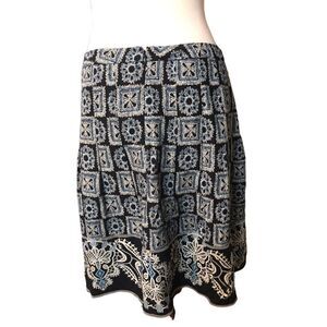 Ann Taylor Loft black, white and blue fully lined wool blend boho print knee len